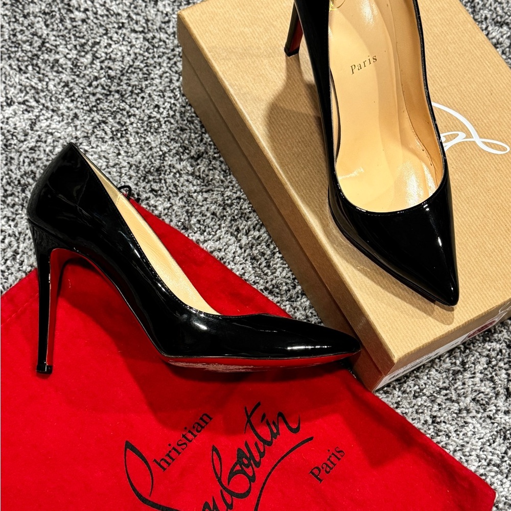 Christian Louboutin Pigalle 100 mm Patent Leather Black Heels - Picture 3 of 6